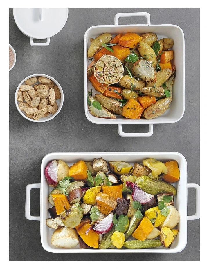 Maxwell and Williams Epicurious White Rectangular 32cm x 22.5 cm x 7cm