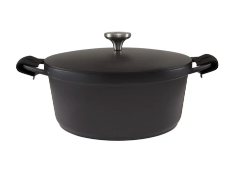 MW CAST LITE N/S CASSEROLE BLACK 28CM/6.3L GB