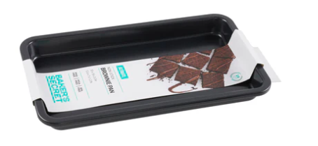 Baker’s Secret rectangular brownie pan