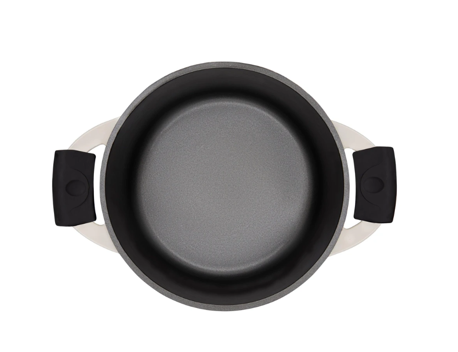 Maxwell & Williams Cast Lite Ecru Casserole for Soups, Stews and Curries