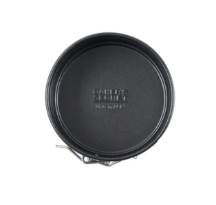 Small round springform cake pan ideal for cheesecakes and baked treats