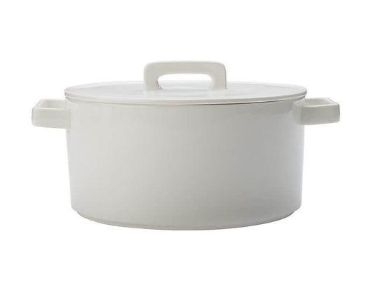 Maxwell and Williams Epicurious White Round Casserole 2.6Litres