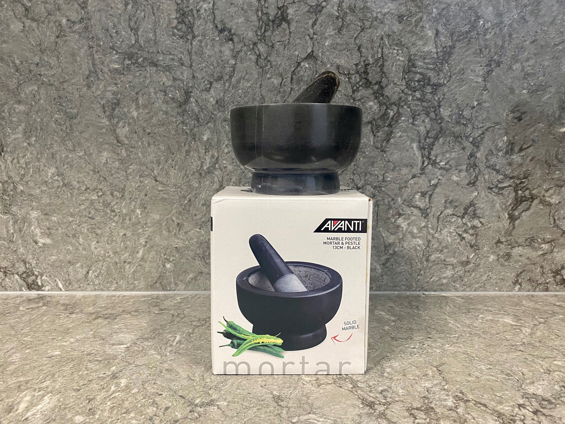 Avanti Mortar and Pestle Marble Black Footed 13cm