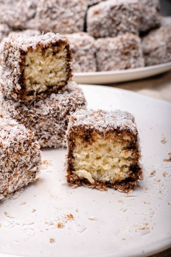 MASTERPRO LAMINGTON TIN PAN 33CMX24CM N/S