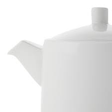 Maxwell and Williams Cashmere White Teapot 750ml