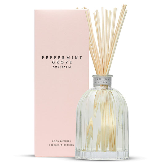 Peppermint Grove Diffuser Freesia Berries 350ml