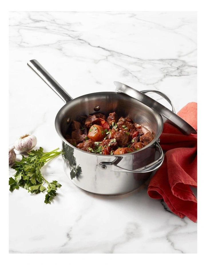 Large 3.8L stainless steel saucepan used for soups, pasta, and family meals