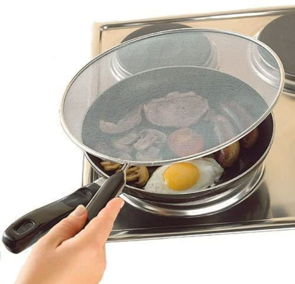 Metaltex Kitchen Splatter Screen 29cm for reducing oil splashes