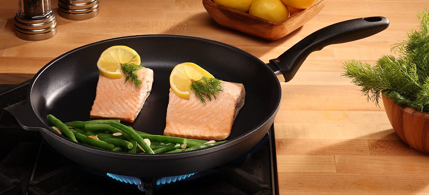 Swiss Diamond induction frying pan 32cm with ergonomic heat resistant handle