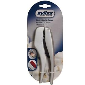 Zyliss Susi 3 garlic press with ergonomic handle